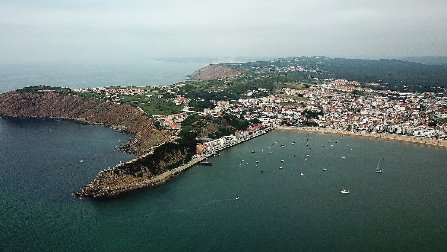 Sao Martinho do Porto Guide