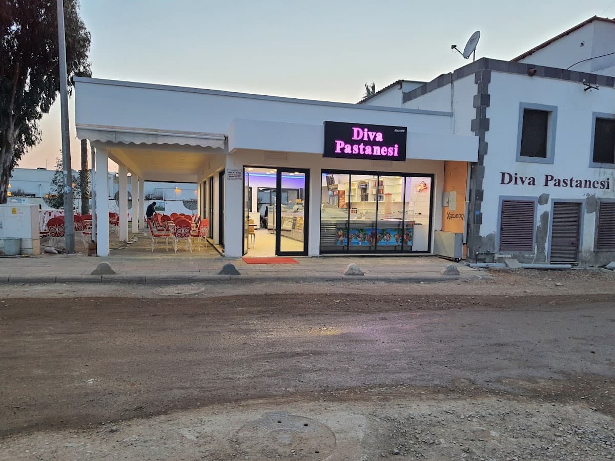 Diva Pastanesi
