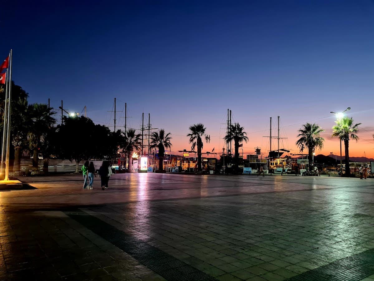 Turgutreis Halk Plajı