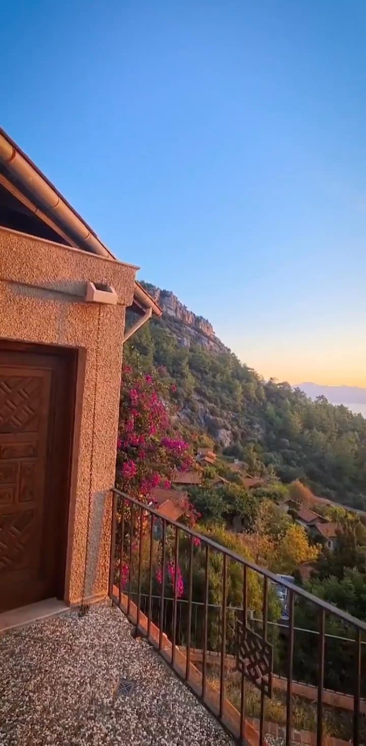 Dionysos Village: Große Wiedereröffnung!