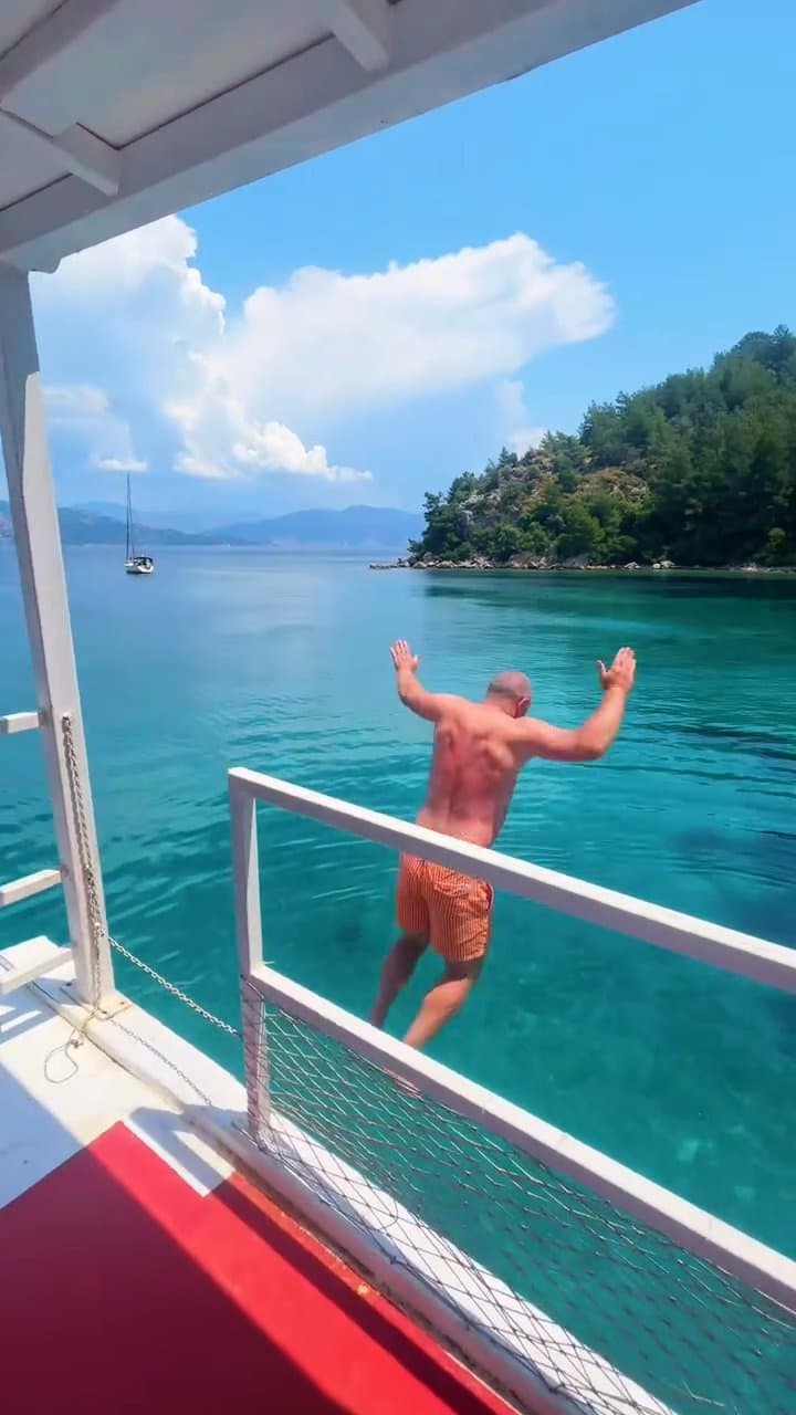 İçmeler'de Huzurlu Bir Bot Turu