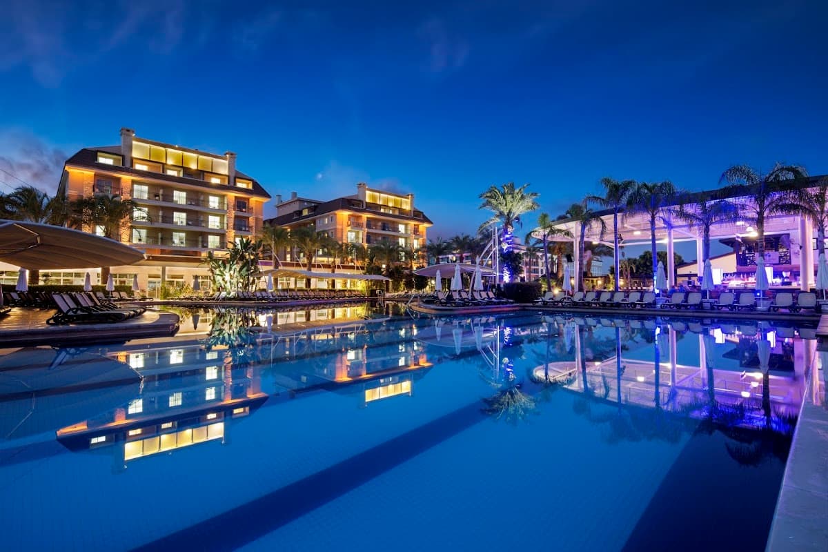 Crystal Family Resort & Spa