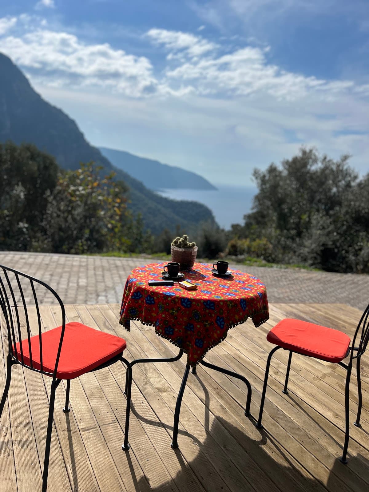 Cafe & Bistro kalabantia