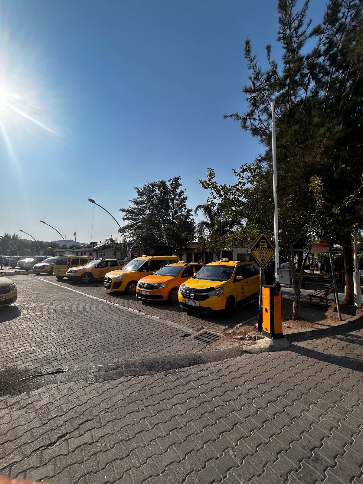 Marina Taksi Durağı