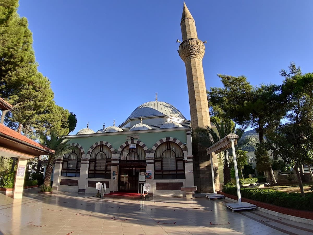 Icmeler Yeni Cami