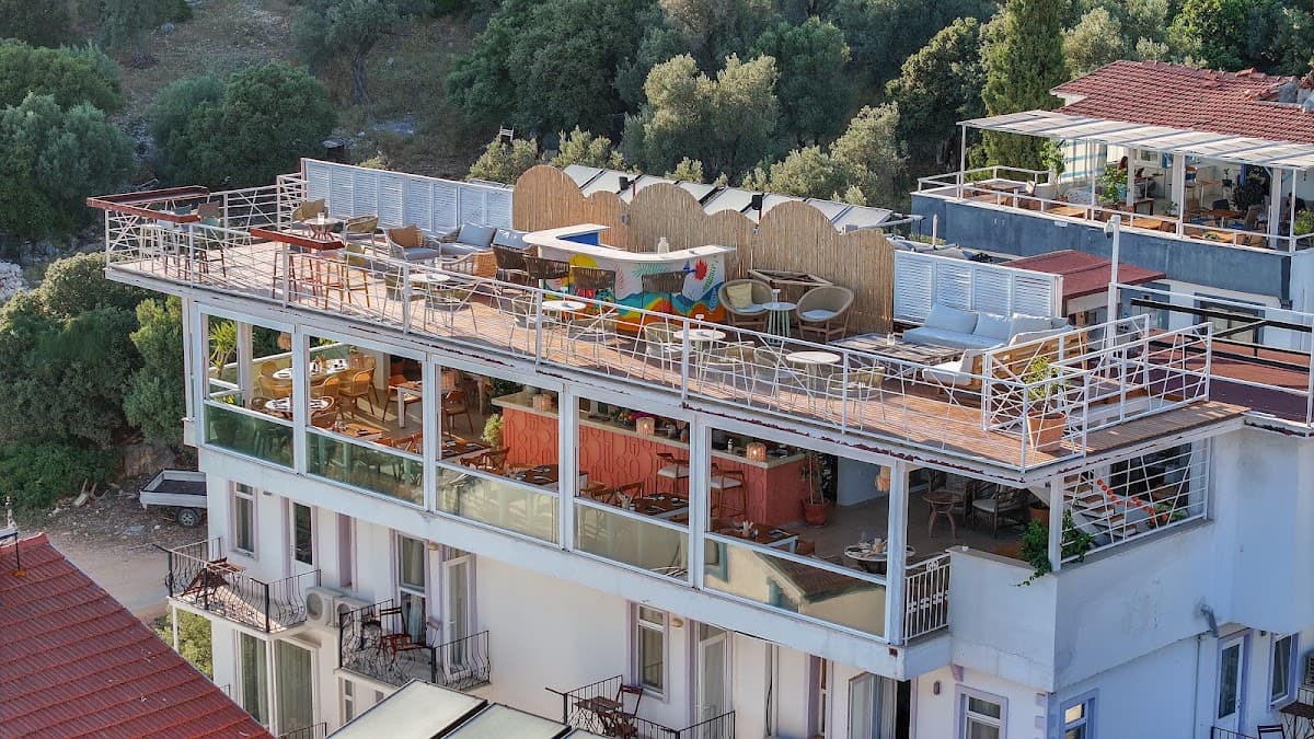 Hideaway Hotel