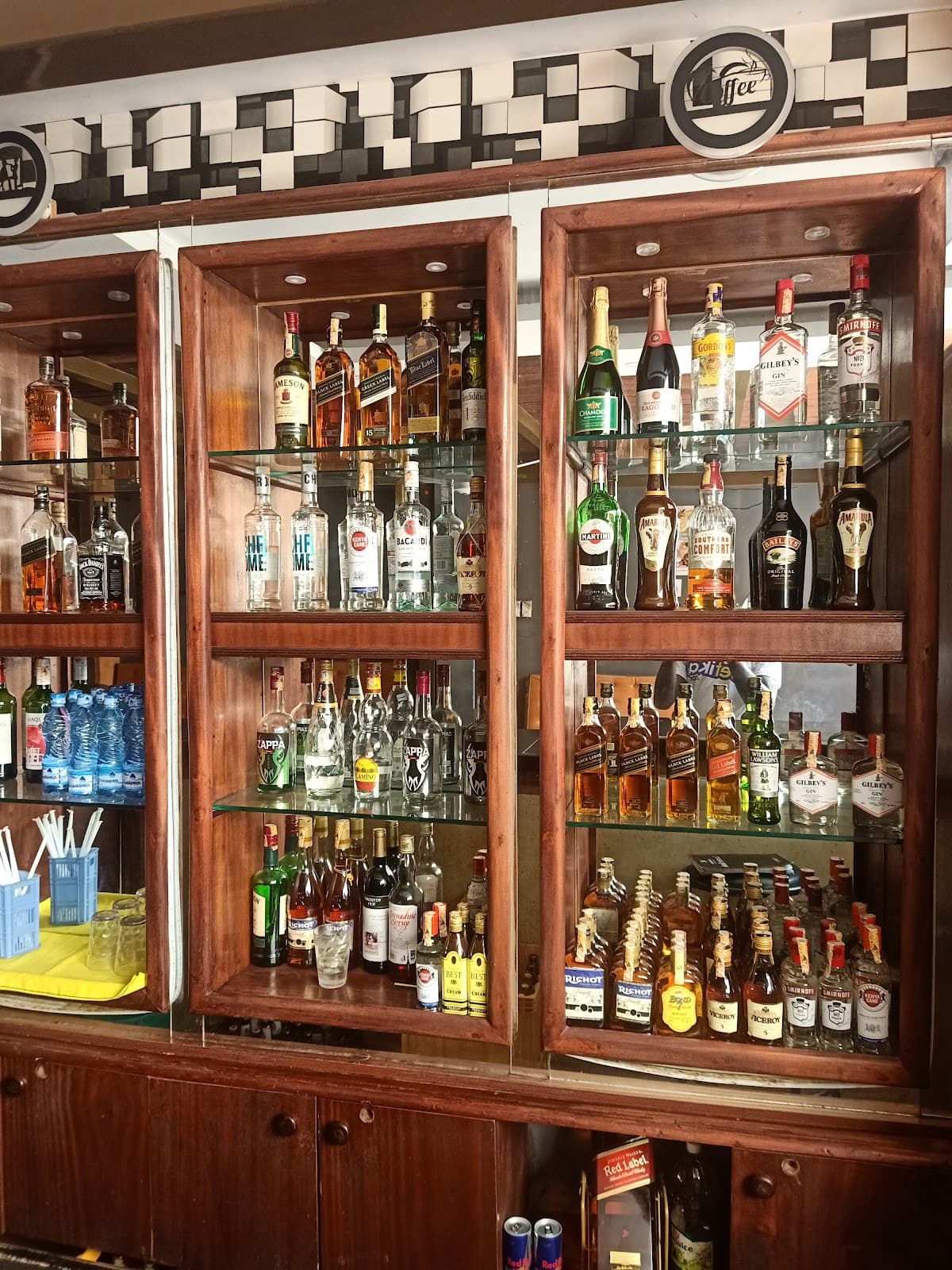 De Coffee Pub