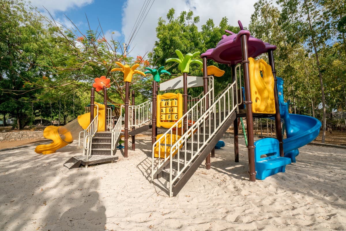 Bofa Beach Resort