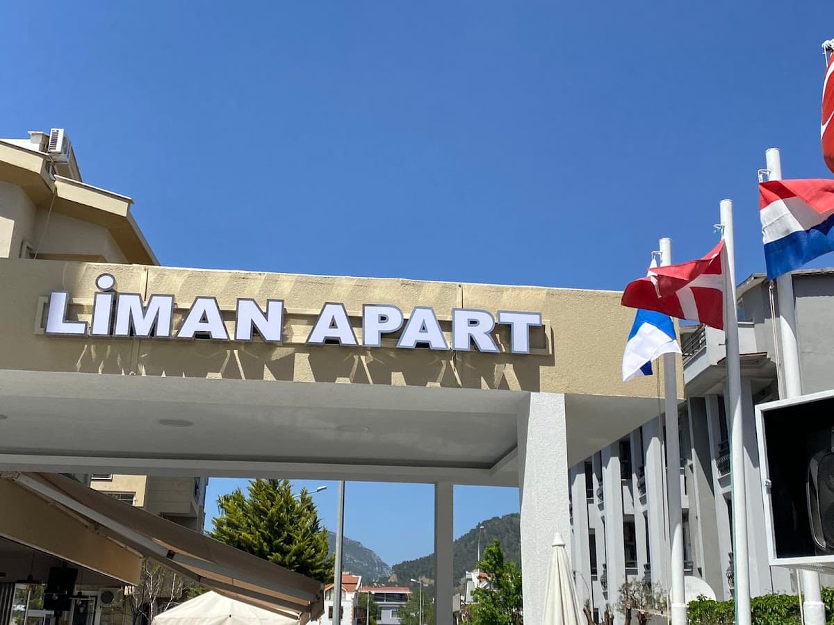 Liman Apart Hotel