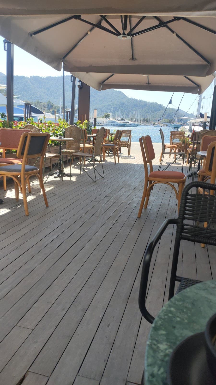 Books & Coffee Marmaris