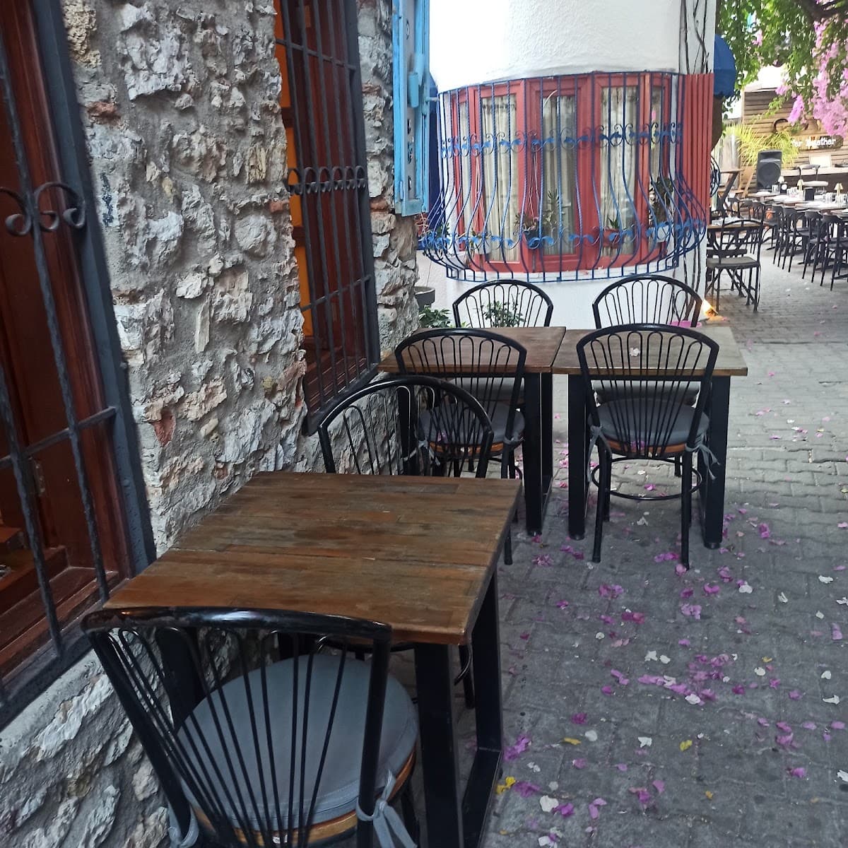 REVE food & coffee