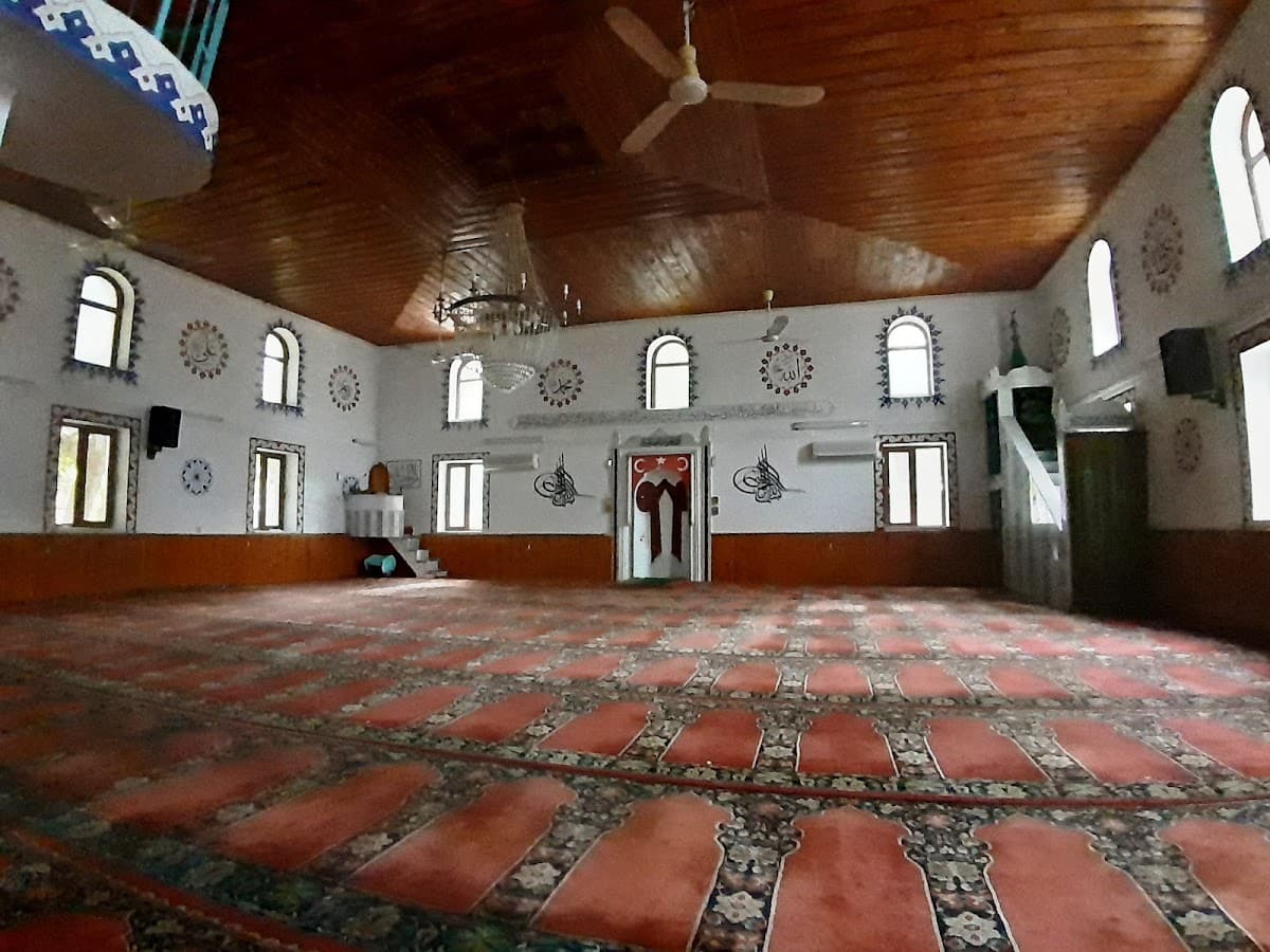 Ören Cami