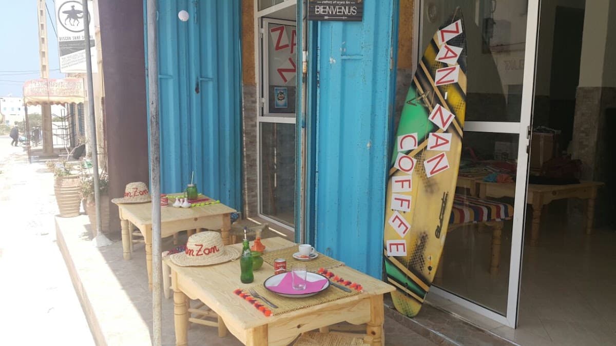 Zanzan Coffee Restaurant & Café