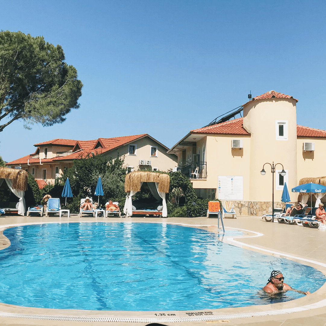 Gökçen Hotel & Apartments