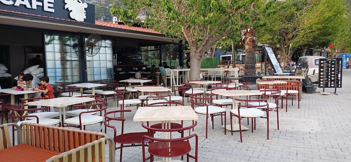 Cafe Nora & Bistro