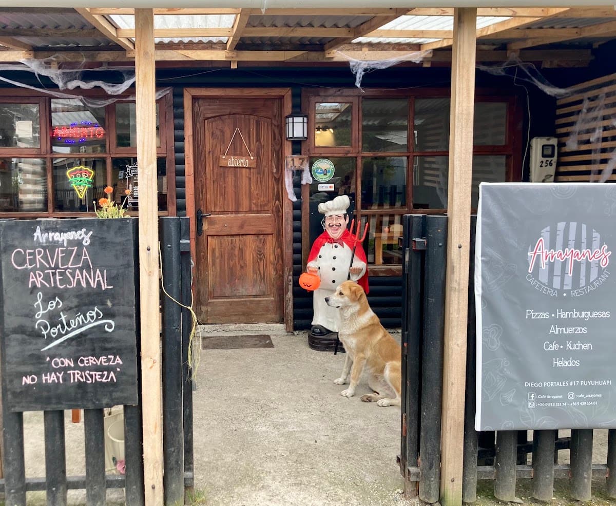 Cafetería y pizzeria Arrayanes