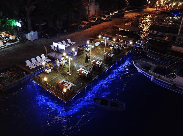 Yakamoz Pansiyon Restaurant