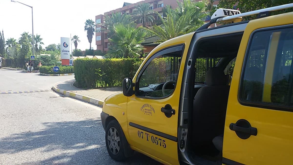 Camyuva Taxi