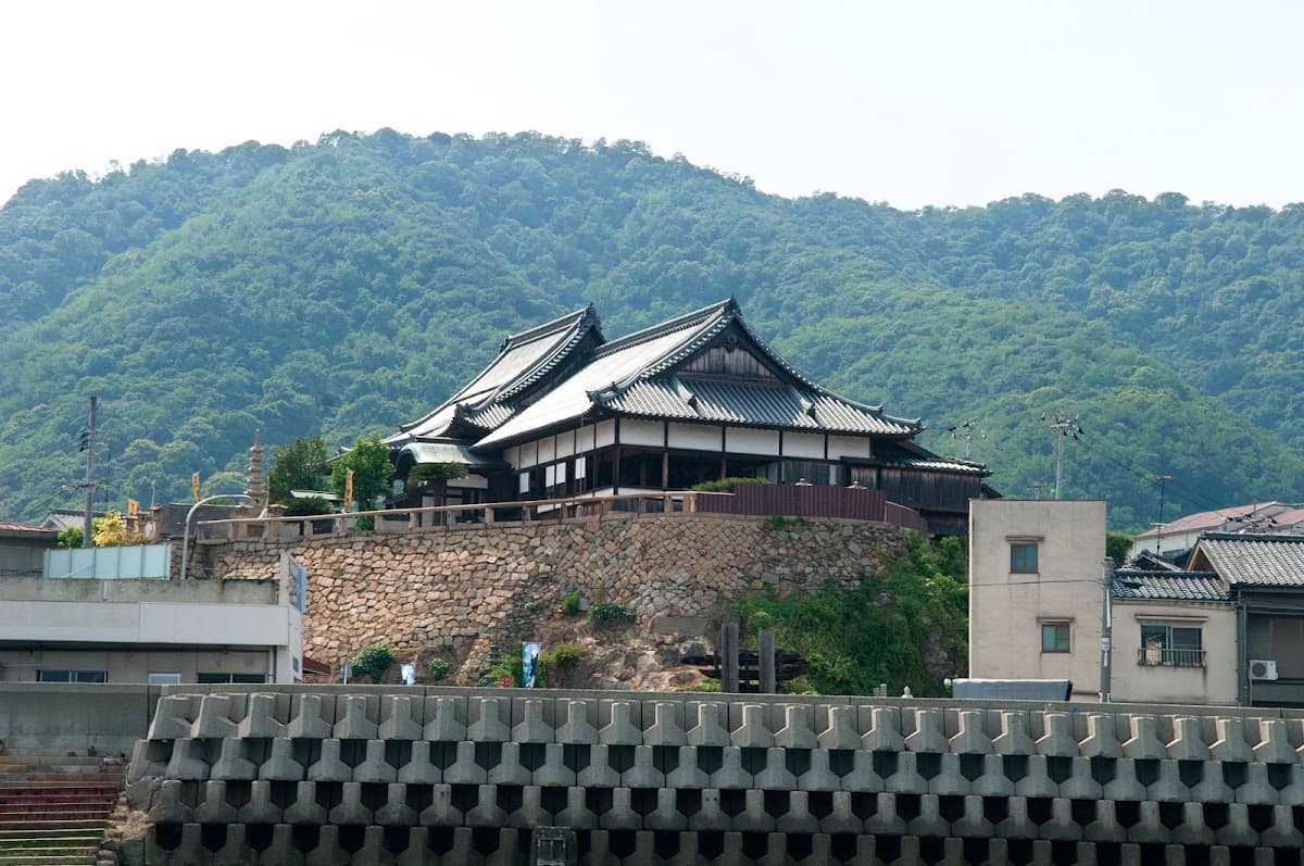 Abuto Honkan