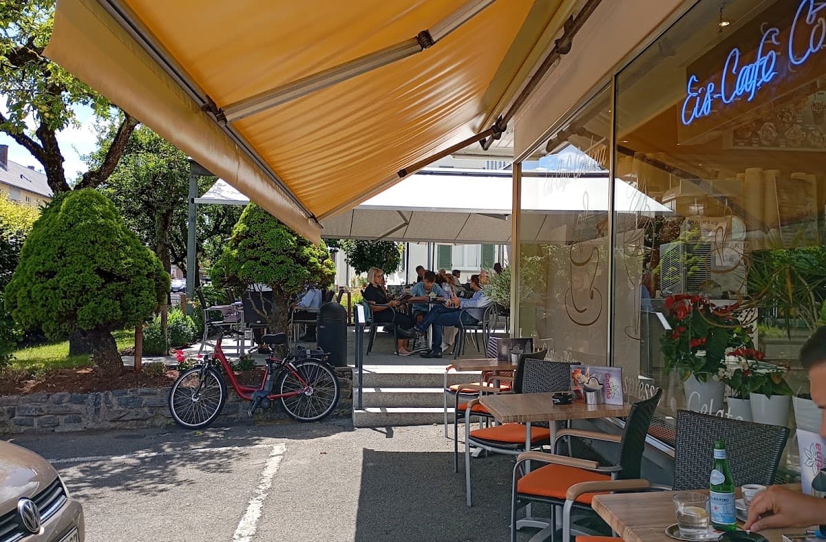 Eiscafé Cortina
