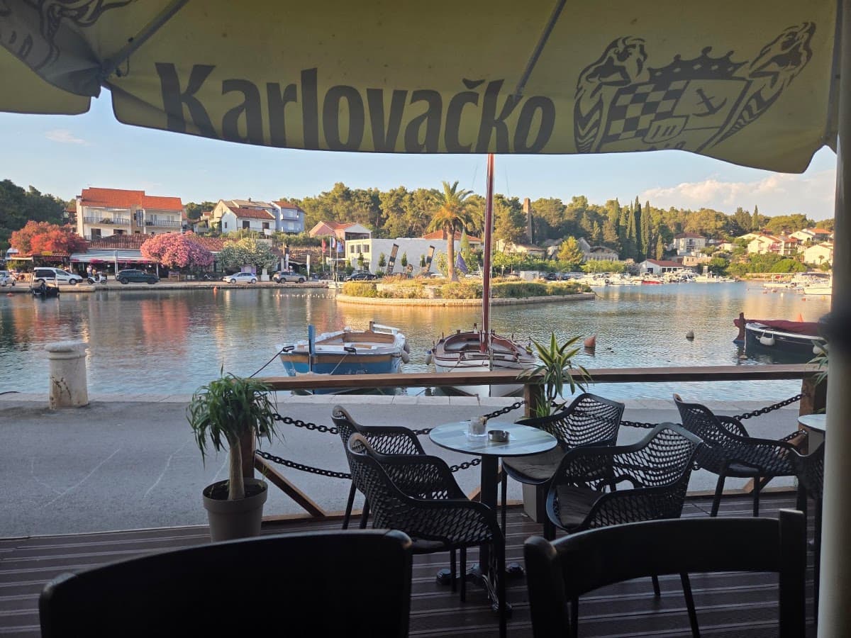 CAFFE BAR DALMATINO
